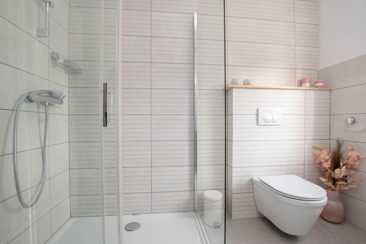 Newly Renovated Holiday Apartment Sirius 波雷奇 外观 照片